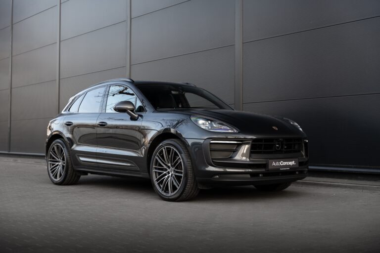 Porsche Macan T